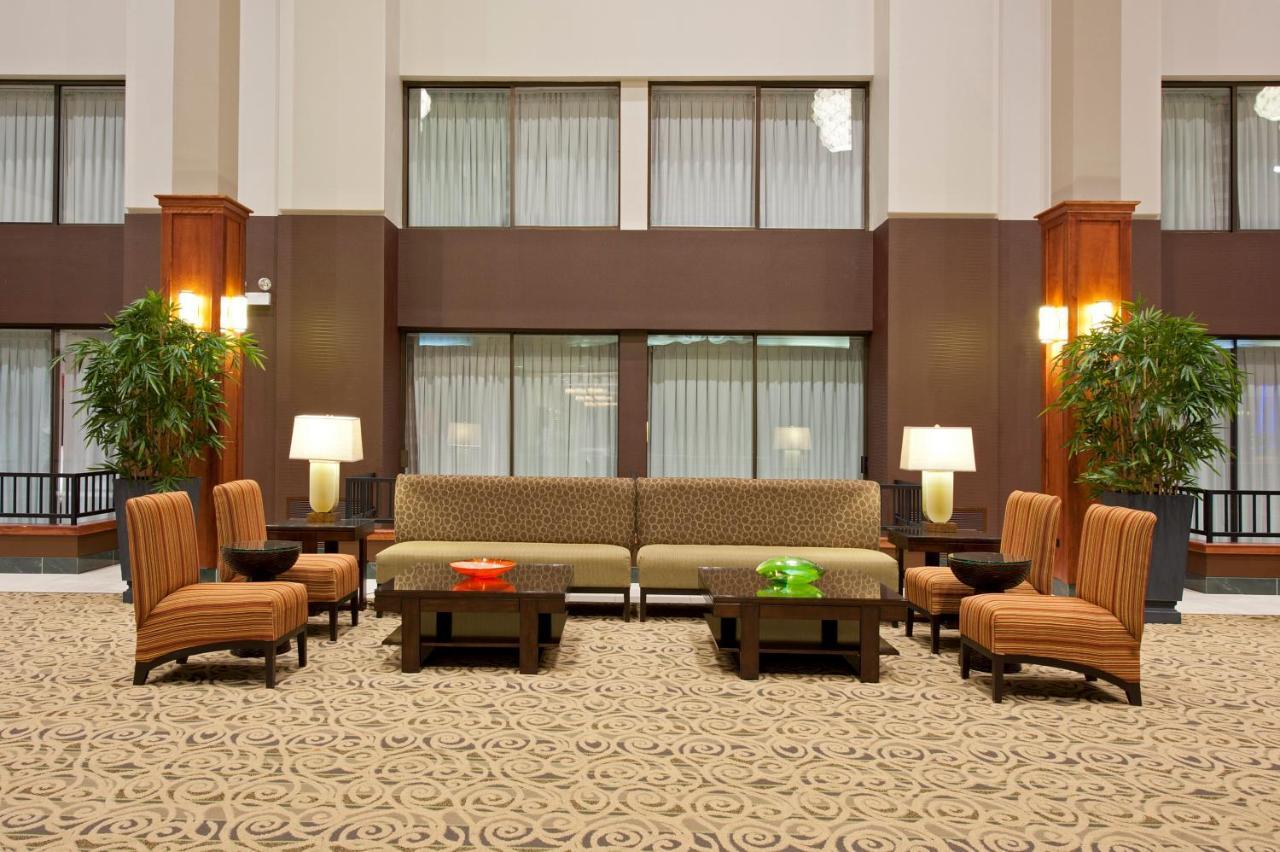 Holiday Inn Itasca - Woodfield Area Eksteriør billede
